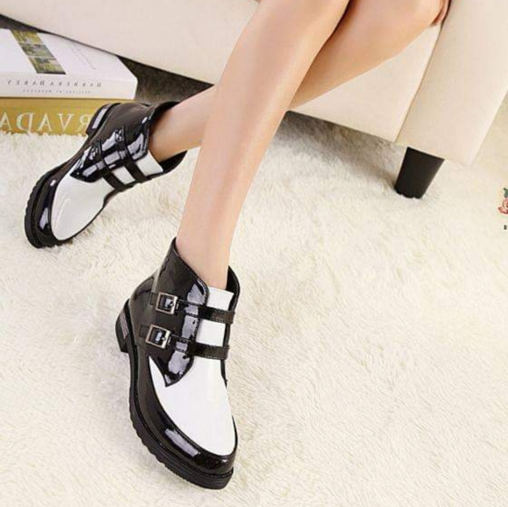 White and black punk oxford-style shoes